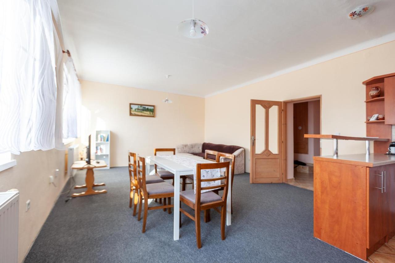 Apartmány Domek u lesa Bítov Kültér fotó