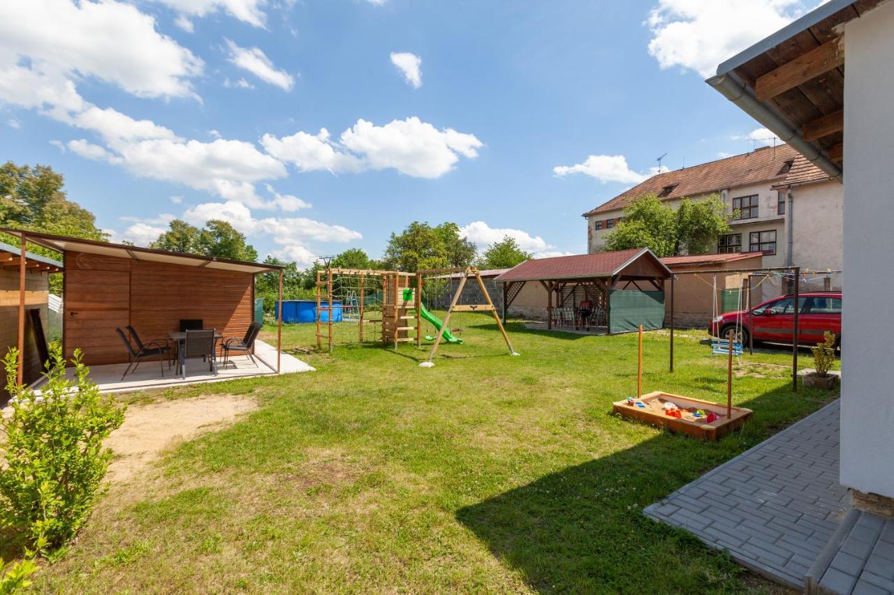 Apartmány Domek u lesa Bítov Kültér fotó
